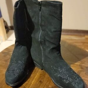 Jack Sprat Black Embroidered Boots